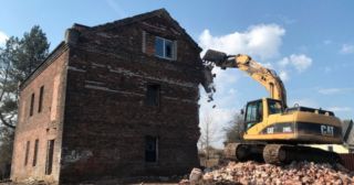 Демонтаж кирпичного дома Кизилюрт, цена от 3010 руб.