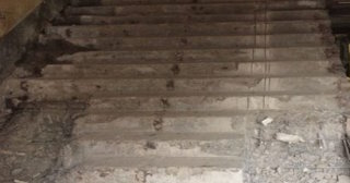 Демонтаж ступеней в Кизилюрте: гранитные, деревянные, ЖБ - расценка в смете от 317 руб.