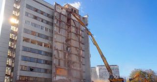 Демонтаж многоэтажного дома Кизилюрт, цена от 3750 руб.